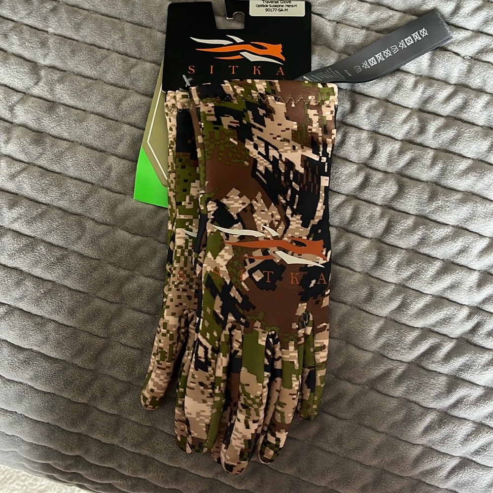 Sitka Traverse gloves